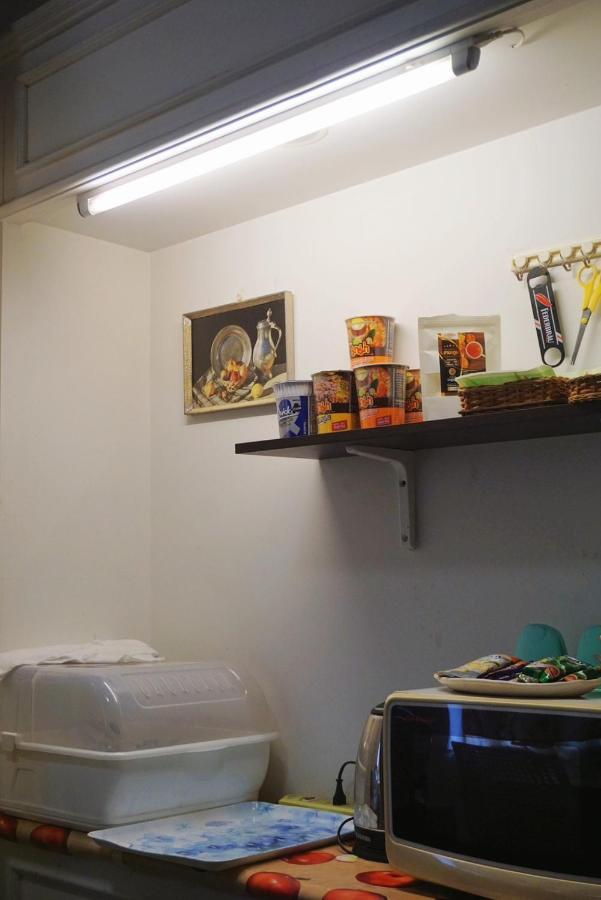 Manee Guesthouse And Record บ้านมานี Chiang Mai Esterno foto